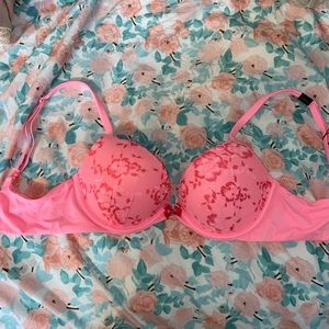 NWT Bombshell Bra